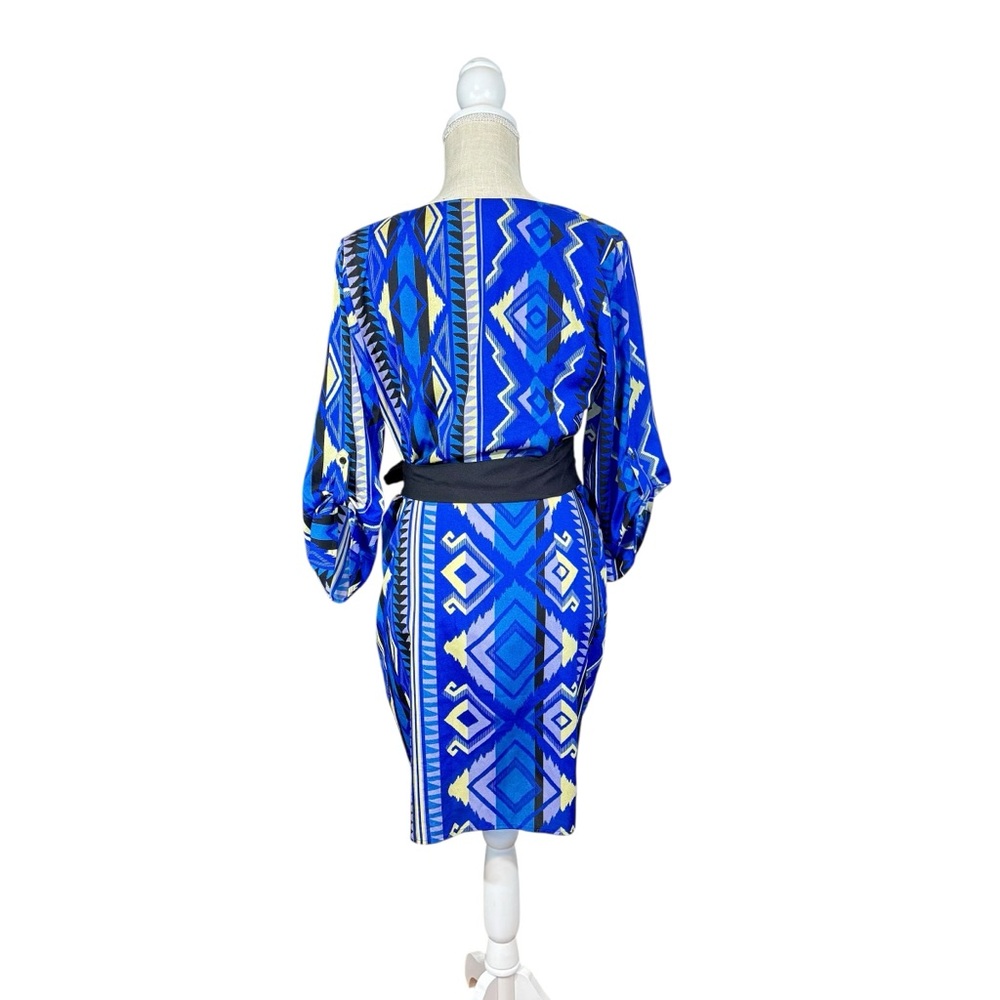 Yumi Kim Blue 9 to 5 Geometric Aztec Belted Faux Wrap Dress Tulip Womens Size LG - Picture 3 of 13